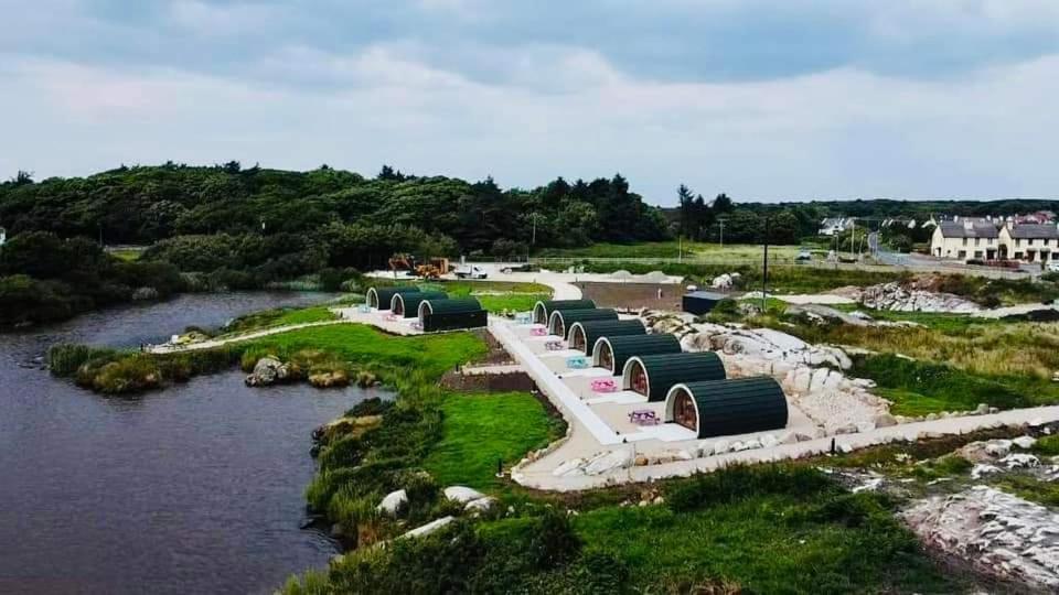 Hotel Wheelhousepods Glamping Donegal Town Exterior foto